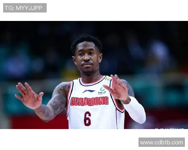 马尚布鲁克斯：从篮球场上的闪耀星辰到生活中的坚韧奋斗者